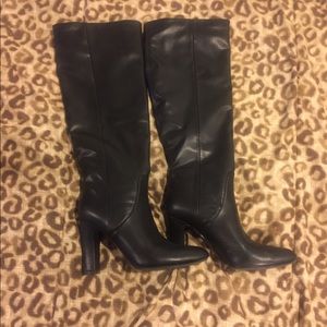 Black leather heeled boots